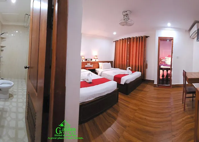 Garden Village & Pool Bar Hotel 2*