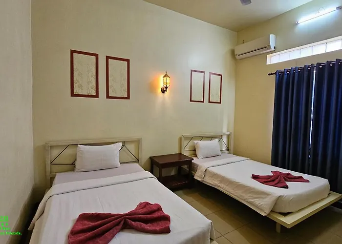 Garden Village & Pool Bar Hotel