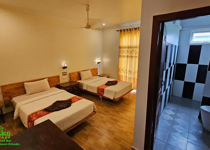 Garden Village & Pool Bar Hotel