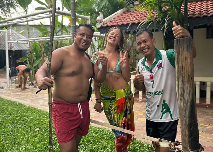 Hotel Garden Village & Pool Bar Siem Reap